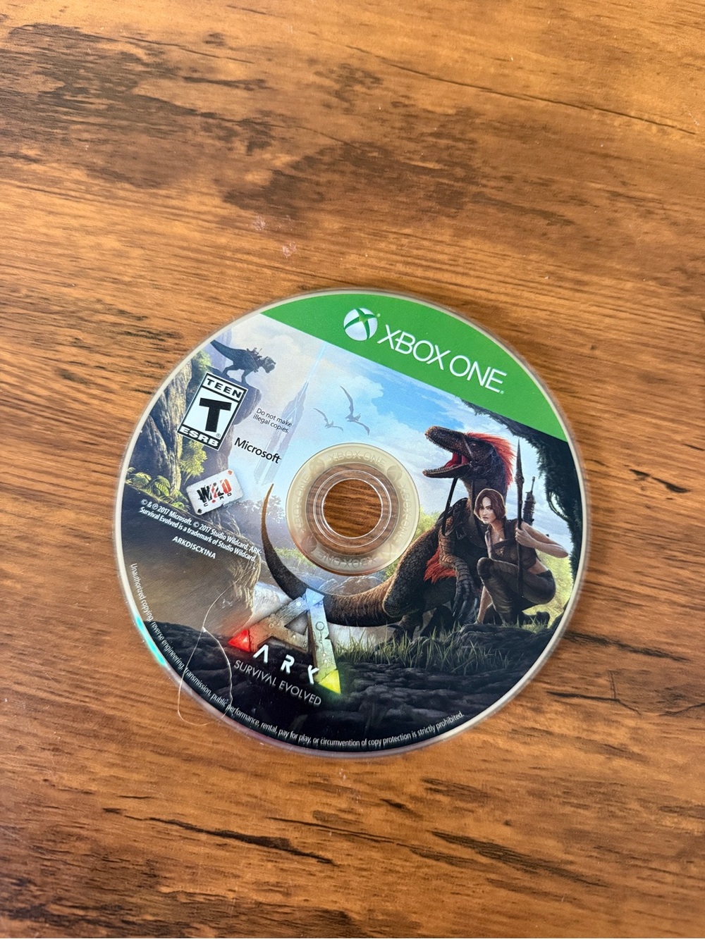ARK: Survival Evolved Game Disc - Green Xbox One